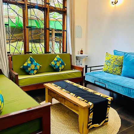 Sophie Homestay Moshi Extérieur photo