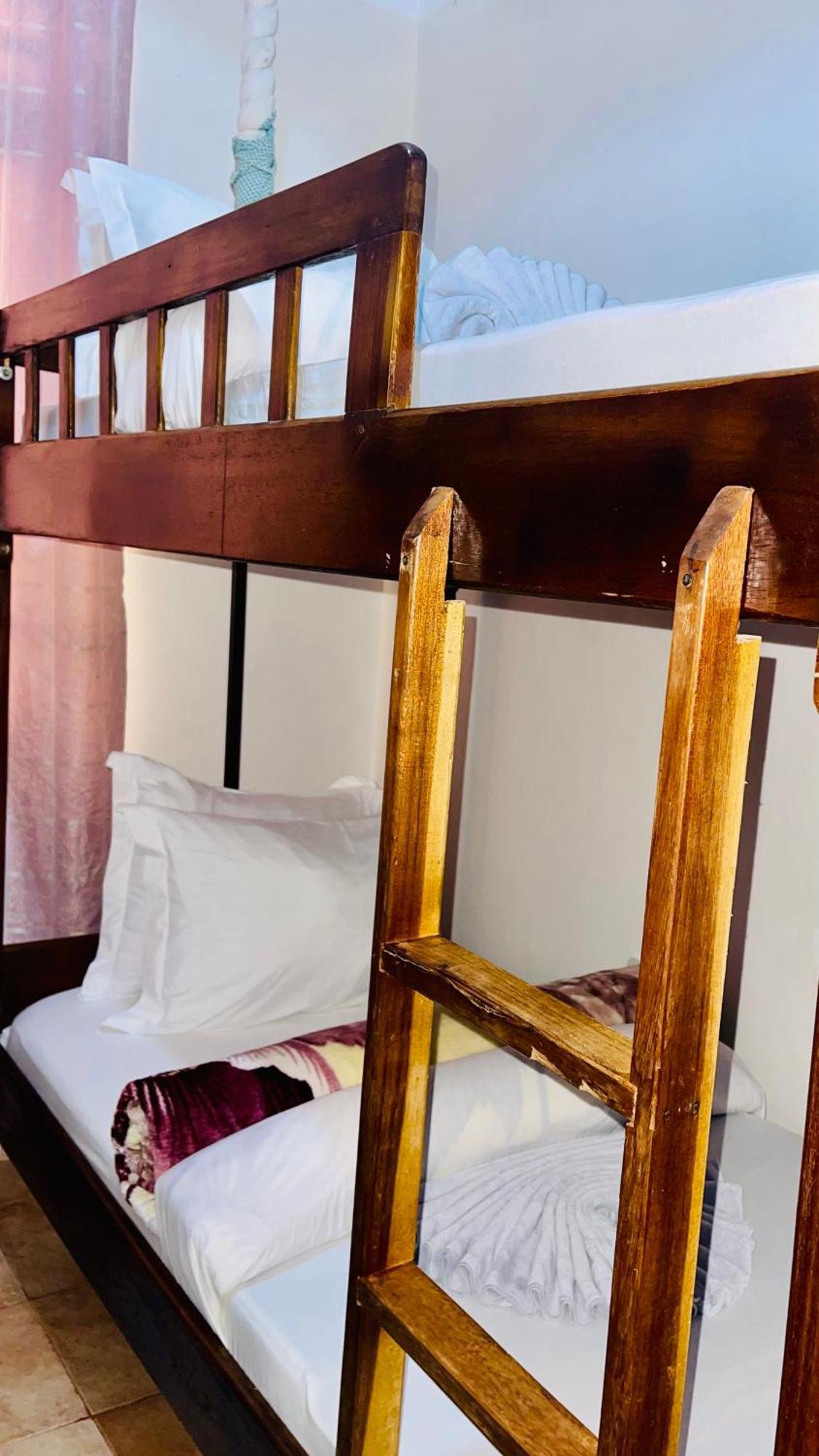 Sophie Homestay Moshi Extérieur photo